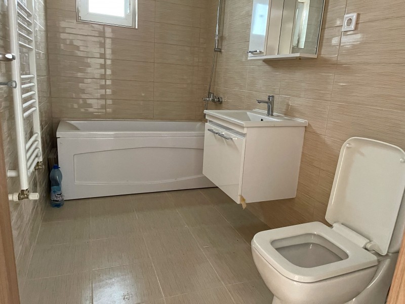 2 camere Bloc nou, constructie 2020, foarte spatios cu un balcon generos