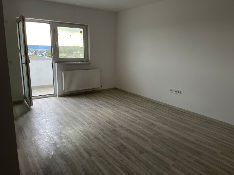 2 camere Bloc nou, constructie 2020, foarte spatios cu un balcon generos