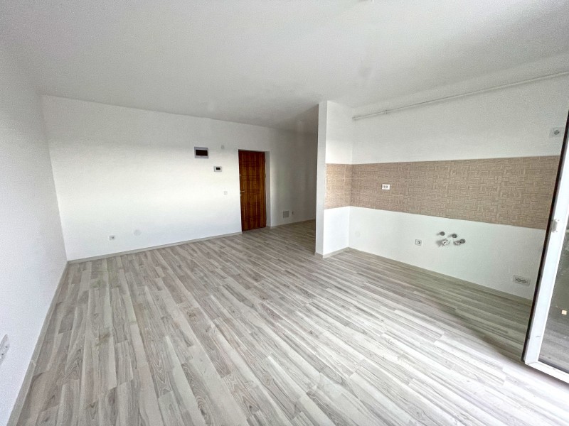2 camere Bloc nou, constructie 2020, foarte spatios cu un balcon generos