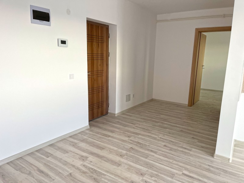 2 camere Bloc nou, constructie 2020, foarte spatios cu un balcon generos