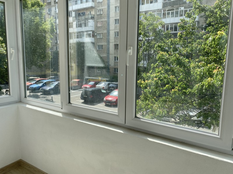 2 camere cu totul nou, Ciuperca, etaj 1, modern, liber