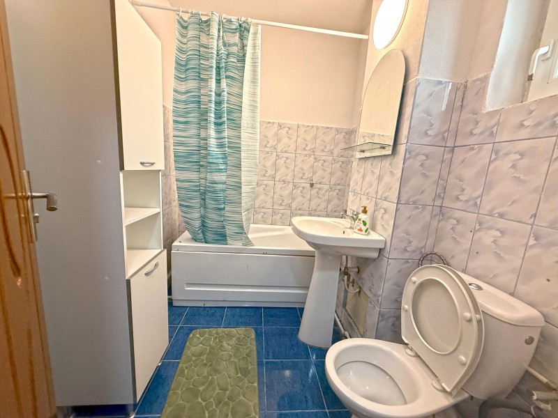 2 camere decomandate, 1Mai, Medicina, Confectii, BRD, etaj7, complet mobilat si utilat