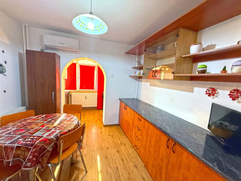 2 camere decomandate, Brazda lui Novac, CAS, Doljului, A-uri, centrala termica, AC