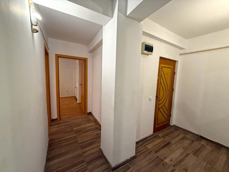 2 camere decomandate, bloc 2010, 53mp cu boxa 7,2mp, parter, Valea Rosie zona Restaurant Dacia