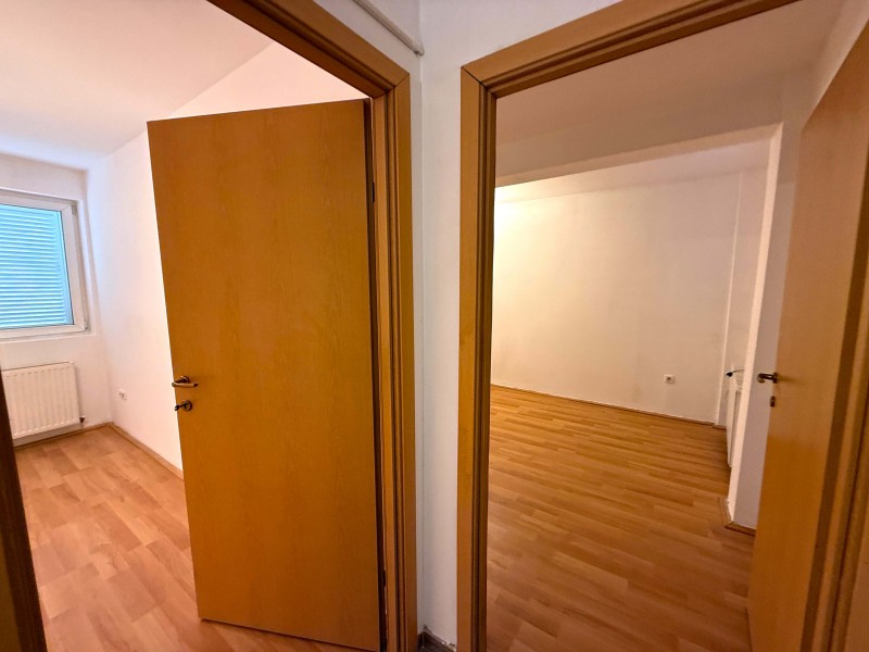 2 camere decomandate, bloc 2010, 53mp cu boxa 7,2mp, parter, Valea Rosie zona Restaurant Dacia