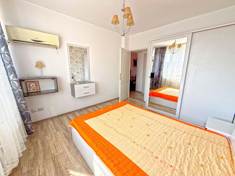 2 camere decomandate, modern, intretinere mica, situat pe strada Petre Ispirescu, vis-a-vis de Facultatea de Drept si Mecanica