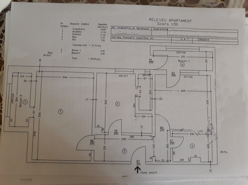 2 camere decomandate, parter, doua balcoane, foarte spatios Valea Rosie
