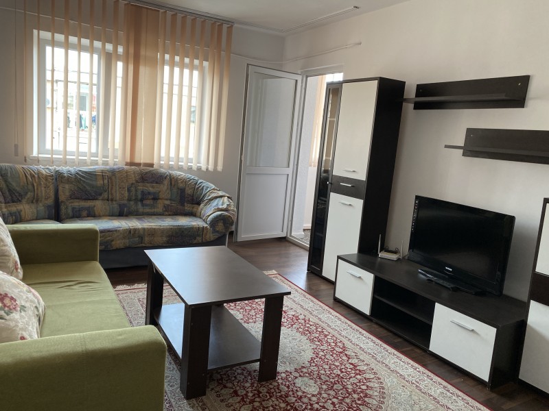 2 camere decomandate 1Mai, Pelendava, spatios, curat