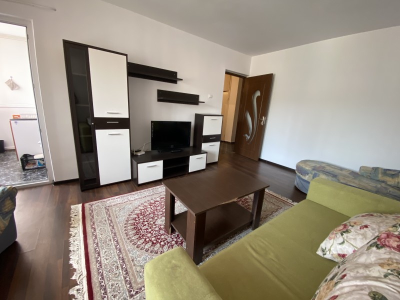 2 camere decomandate 1Mai, Pelendava, spatios, curat
