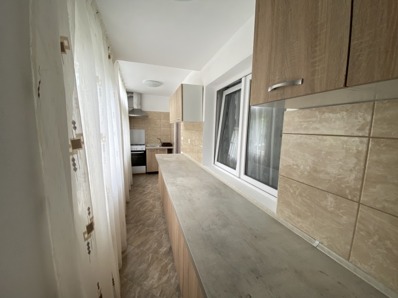 2 camere decomandate 1Mai, Pelendava, spatios, totul nou, parter