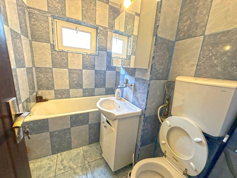 2 camere decomandate Rovine Mecanica, P. Ispirescu