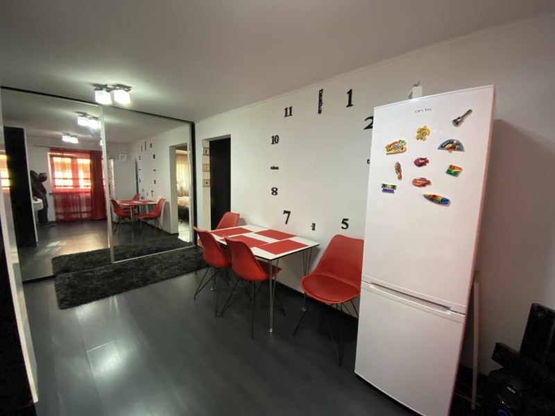 2 camere lux, restaurant Prestige - Electroputere Mall totul nou, centrala termica, incalzire pardoseala
