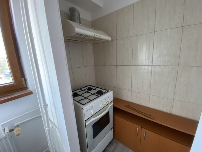 2 camere modernde, Rovine - restaurant Cleo, langa Facultatea de Drept, centrala termica
