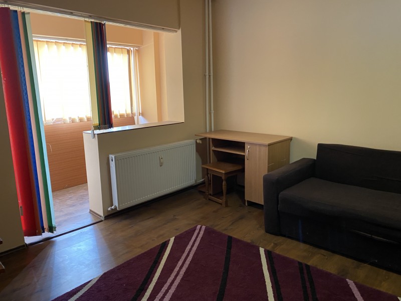 2 camere modernde, Rovine - restaurant Cleo, langa Facultatea de Drept, centrala termica