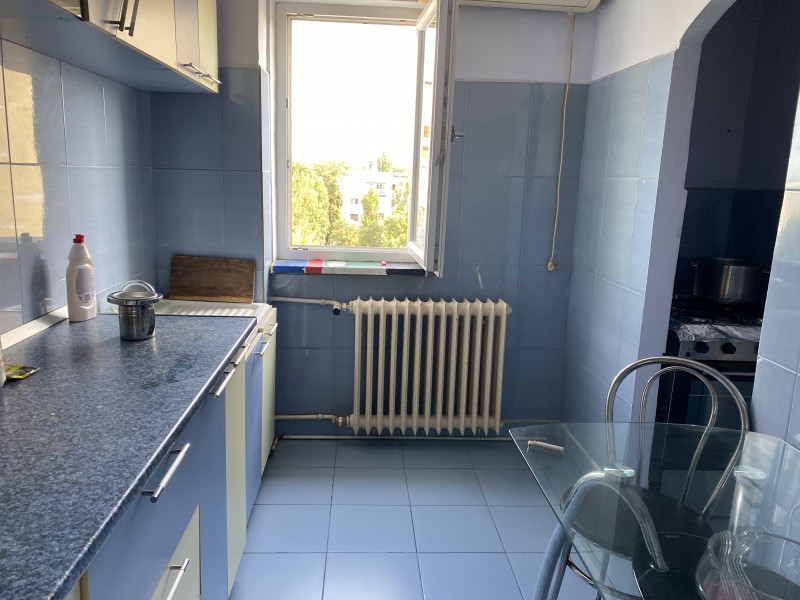 2 camere moderne, Brazda lui Novac - visavis de Big Family Market