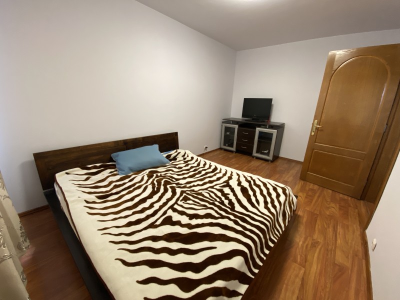 2 camere moderne, Brazda lui Novac - visavis de Big Family Market