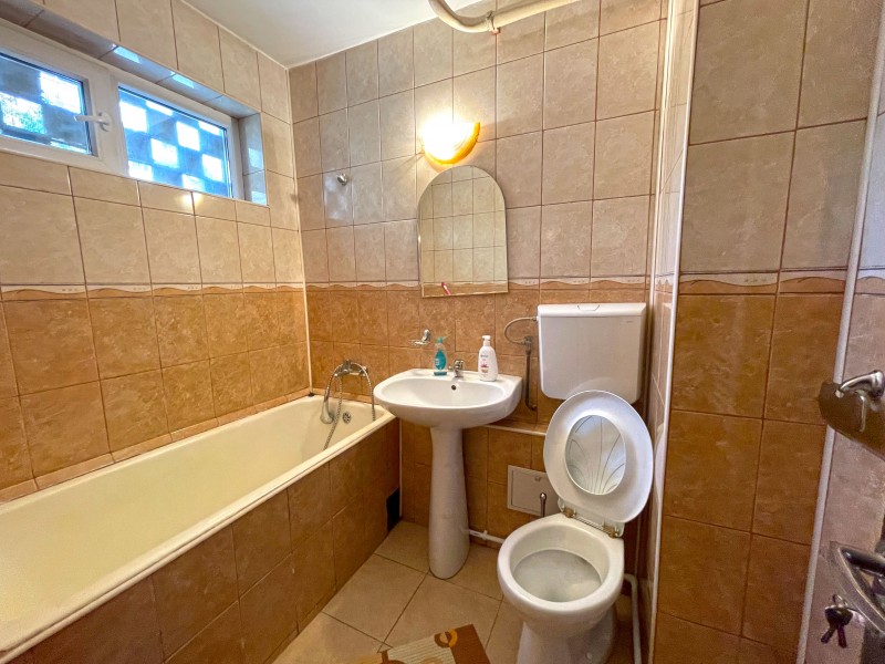 2 camere semidecomandate, Brazda, zona Complex Vechi - Rocada, centrala termica, complet gol