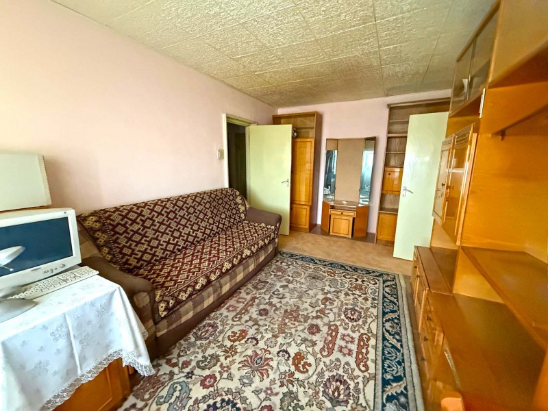 2 camere semidecomandate, Brazda lui Novac, F-uri, Complex NOU, 2 lifturi, boxa