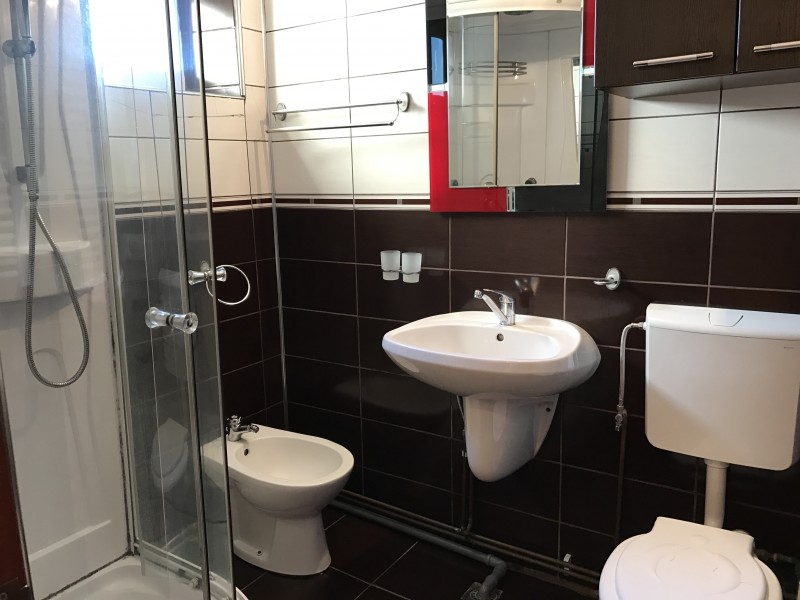 2 camere semidecomandate, Brazda lui Novac, semi-mobilat si utilat, F-uri
