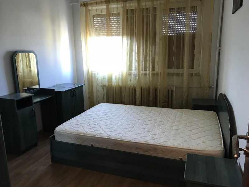 2 camere semidecomandate, Brazda lui Novac, semi-mobilat si utilat, F-uri