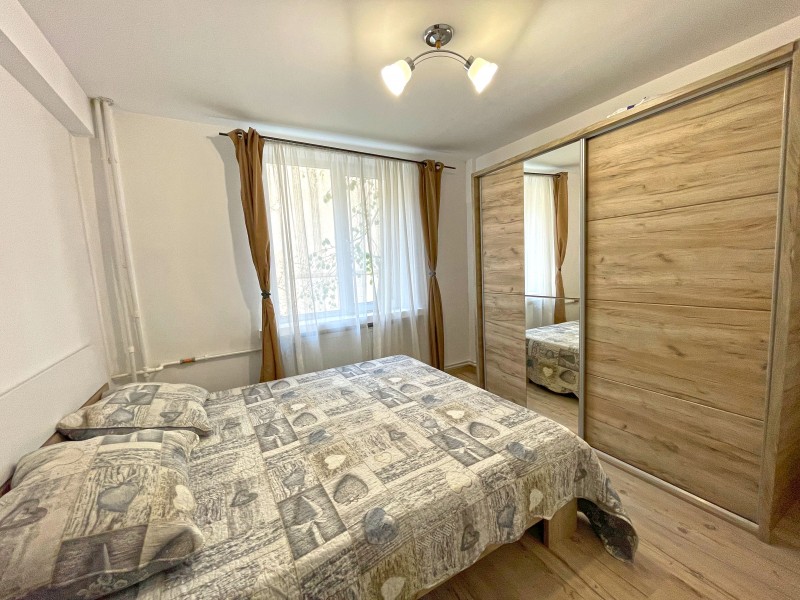2 camere semidecomandate, Centru - esplanada Teatrului National, lux