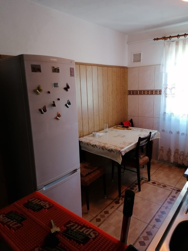 2 camere semidecomandate, Craiovita Noua, Bd dacia - Tineretului, Triaj