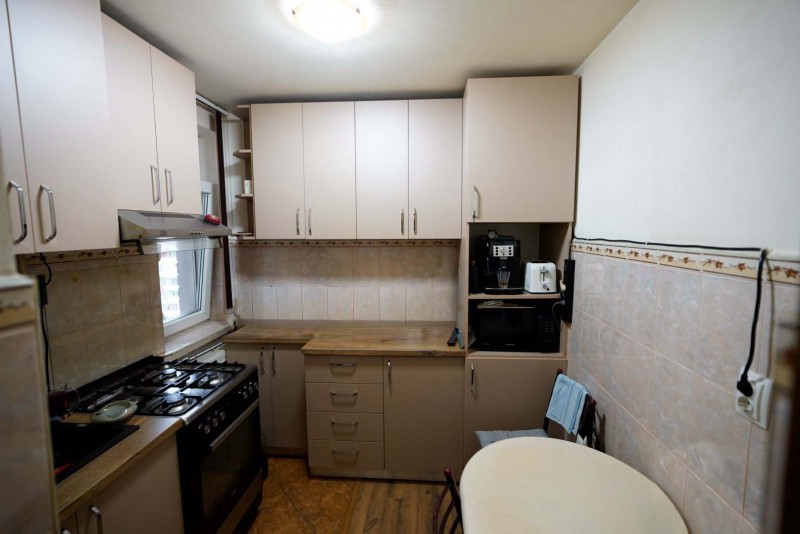 2 camere decomandate, etaj8/10, centrala termica si AC, Piata Garii - Carol I, V-uri