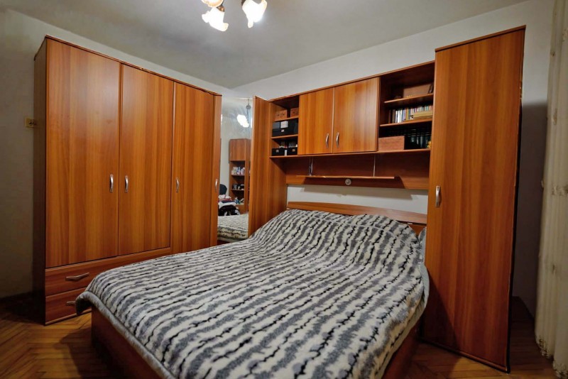 2 camere decomandate, etaj8/10, centrala termica si AC, Piata Garii - Carol I, V-uri