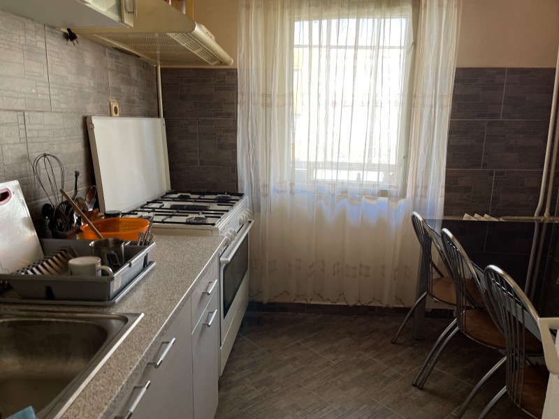 2 decomandate Brazda, Complex Vechi, etaj3, complet mobilat si utilat, foarte curat