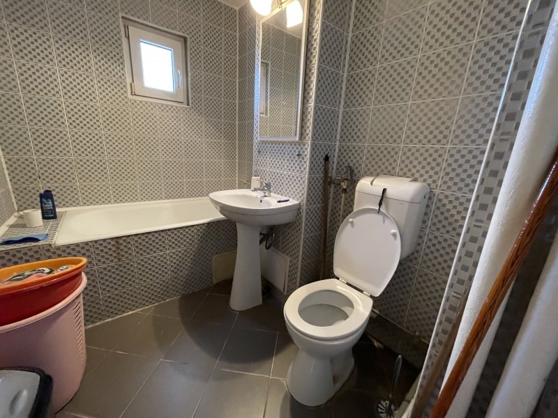 2 decomandate Brazda, Complex Vechi, etaj3, complet mobilat si utilat, foarte curat