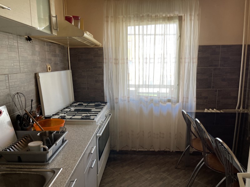 2 decomandate Brazda, Complex Vechi, etaj3, complet mobilat si utilat, foarte curat