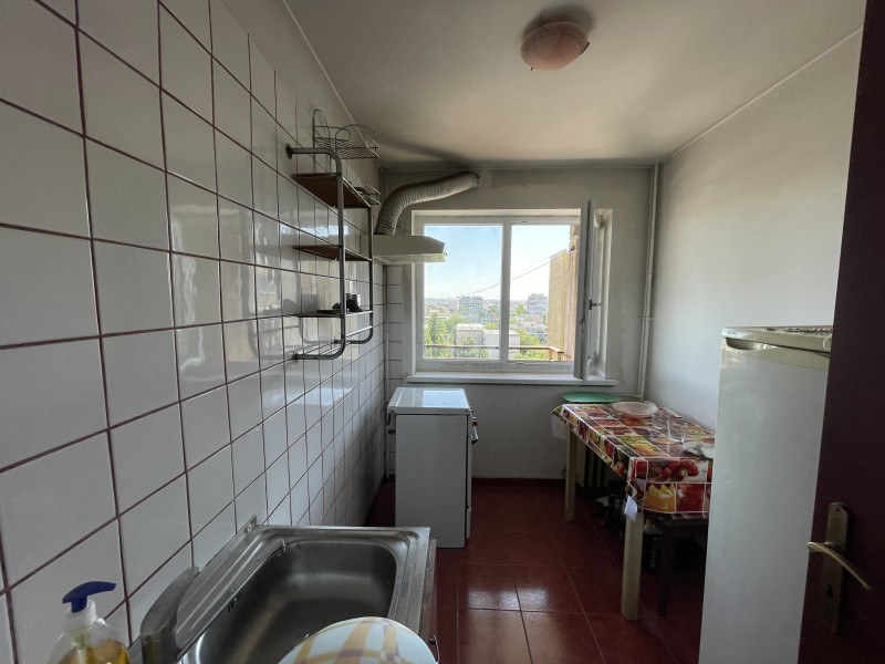 2 decomandate Brazda lui Novac, etaj9/10, spatios, 2 lifturi, vedere panoramica