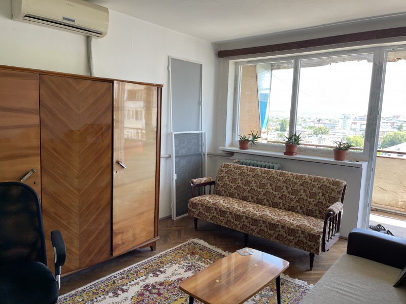 2 decomandate Brazda lui Novac, etaj9/10, spatios, 2 lifturi, vedere panoramica
