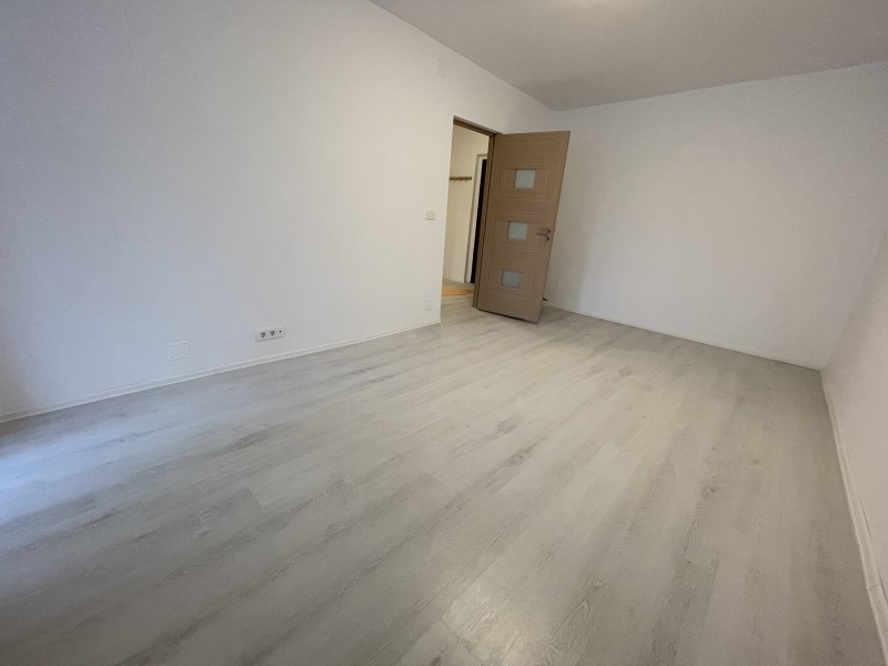 2 decomandate Brazda lui Novac,parter, nemobilat dar utilat complet, totul nou, nelocuit