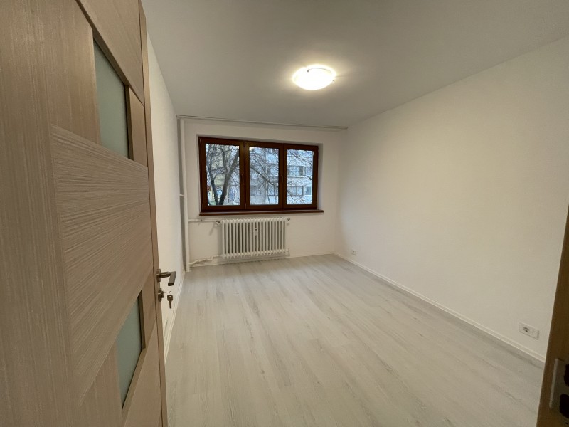 2 decomandate Brazda lui Novac,parter, nemobilat dar utilat complet, totul nou, nelocuit