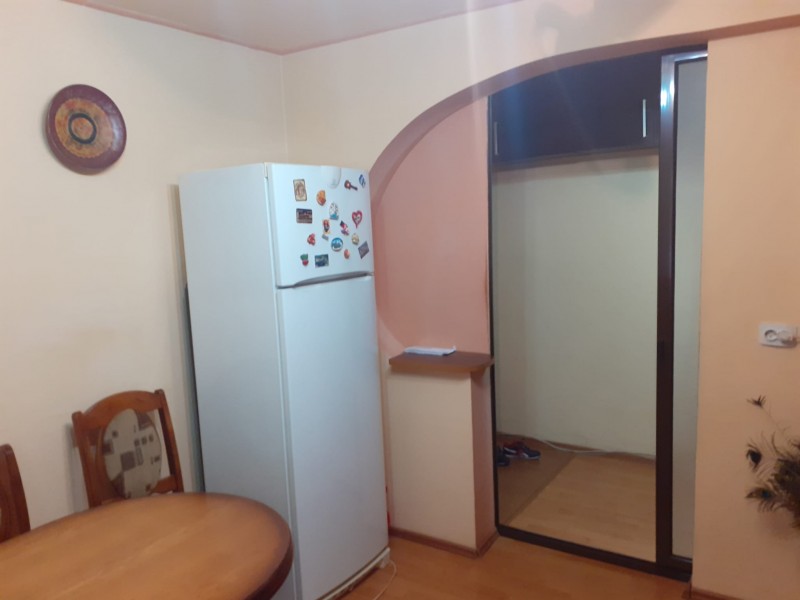 2 semidecomandate, Brazda, parter, complet mobilat si utilat