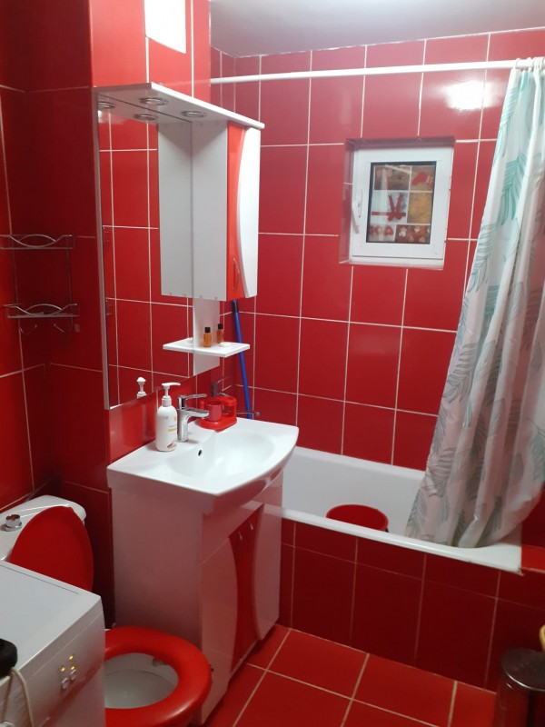 2 semidecomandate, Brazda, parter, complet mobilat si utilat
