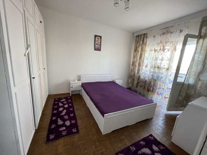 2 semidecomandate Craiovita- Orizont, complet mobilat si utilat, modern, liber