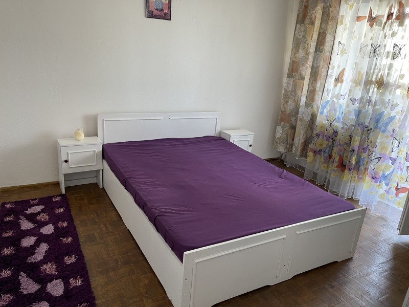 2 semidecomandate Craiovita- Orizont, complet mobilat si utilat, modern, liber