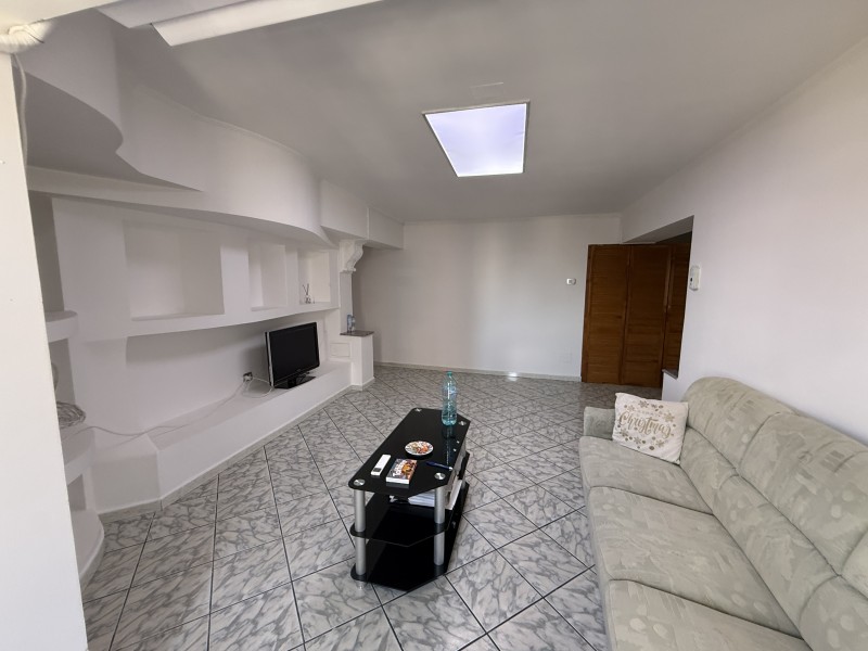 3 camere Piata Garii, etaj 3/10 cu lift, complet mobilat si utilat, centrala termica