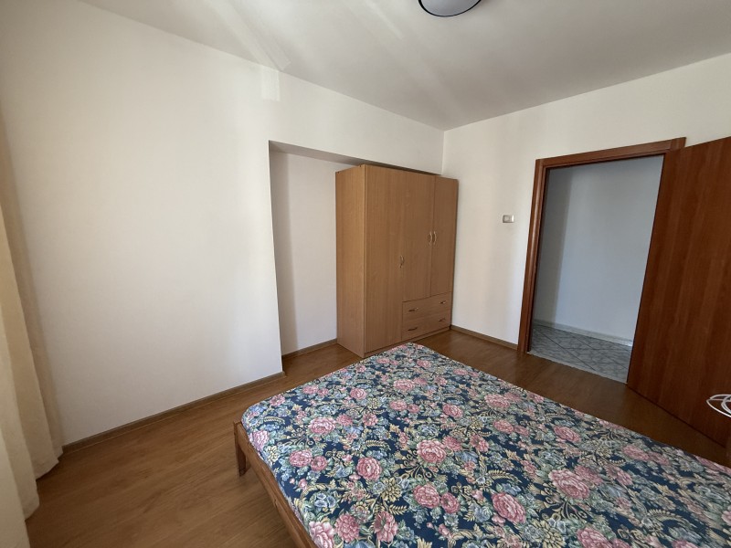 3 camere Piata Garii, etaj 3/10 cu lift, complet mobilat si utilat, centrala termica
