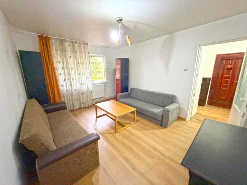 3 camere decomandate, 68mp, centrala termica, Rovine - Nicolae Iorga - in spatele Posta Rovine