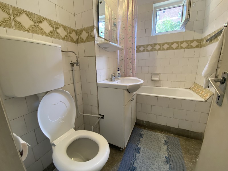 3 camere decomandate, 68mp utili, Centru, vis a vis Ramada, complet mobilat