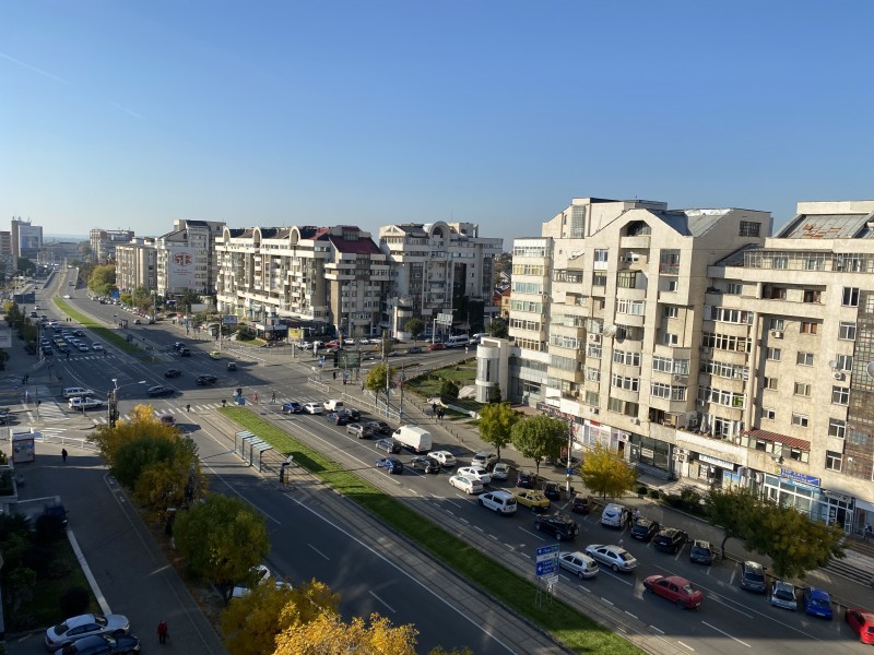 3 camere decomandate, 68mp utili, Centru- Universitate- Orange, etaj 7/8, curat