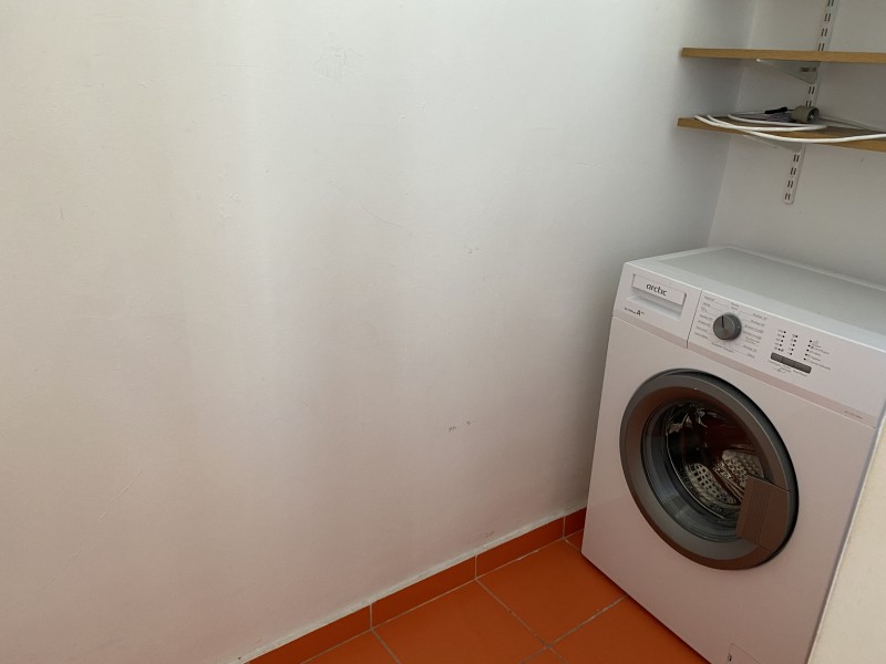3 camere decomandate, 68mp utili, Centru- Universitate- Orange, etaj 7/8, curat