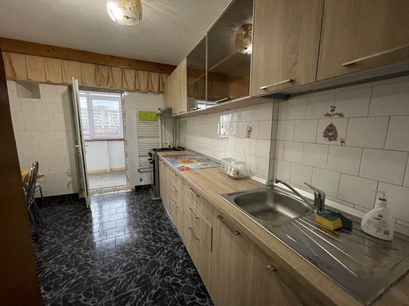 3 camere decomandate, 68mp utili, Centru- Universitate- Piata Centrala, etaj 3/8