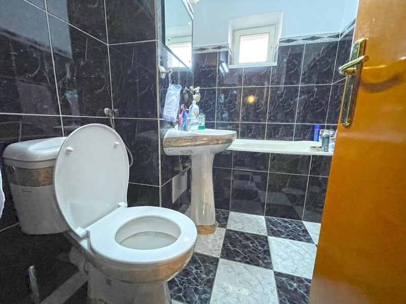 3 camere decomandate, 71mp utili,vis-a-vis Auchan Severinului, SIF, etaj 2/7, centrala termica