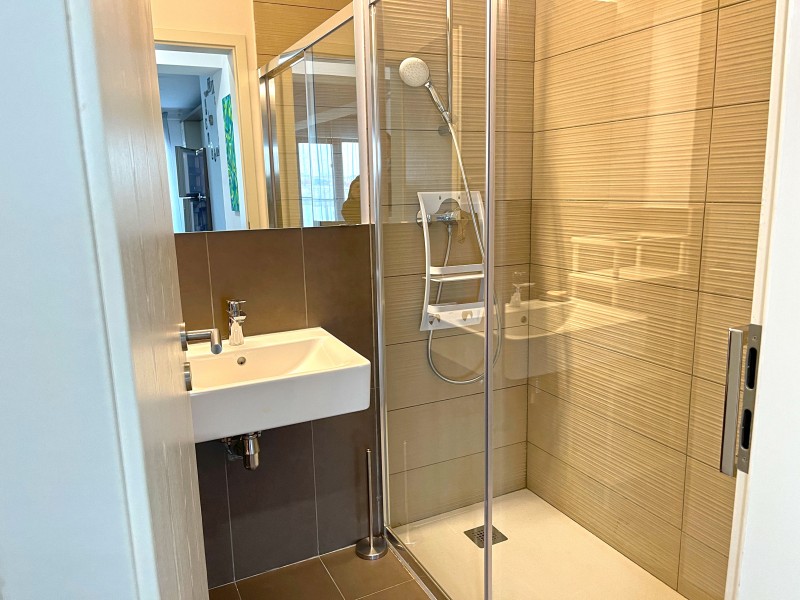3 camere decomandate, 80mp utili, Toporasi Residence, vis-a-vis Auchan Severinului, etaj 7/9, centrala termica