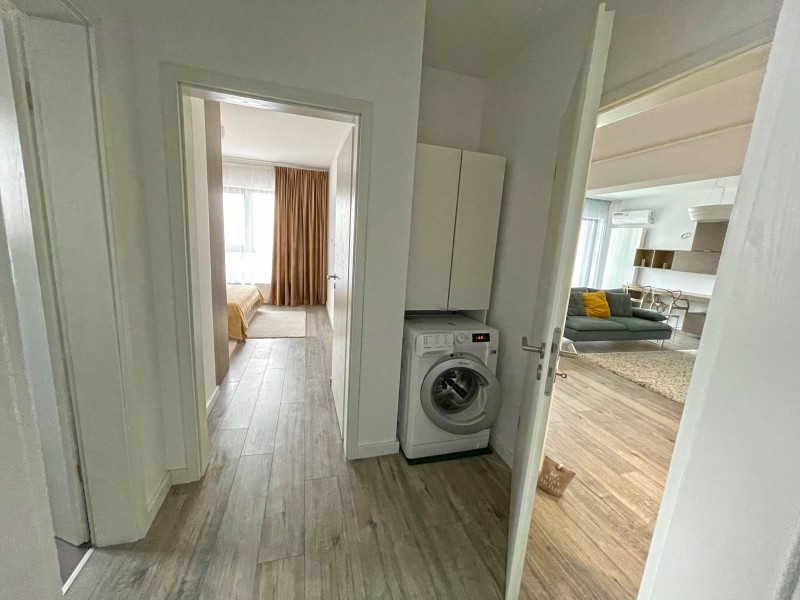 3 camere decomandate, 80mp utili, Toporasi Residence, vis-a-vis Auchan Severinului, etaj 7/9, centrala termica