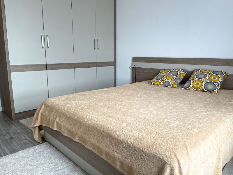 3 camere decomandate, 80mp utili, Toporasi Residence, vis-a-vis Auchan Severinului, etaj 7/9, centrala termica